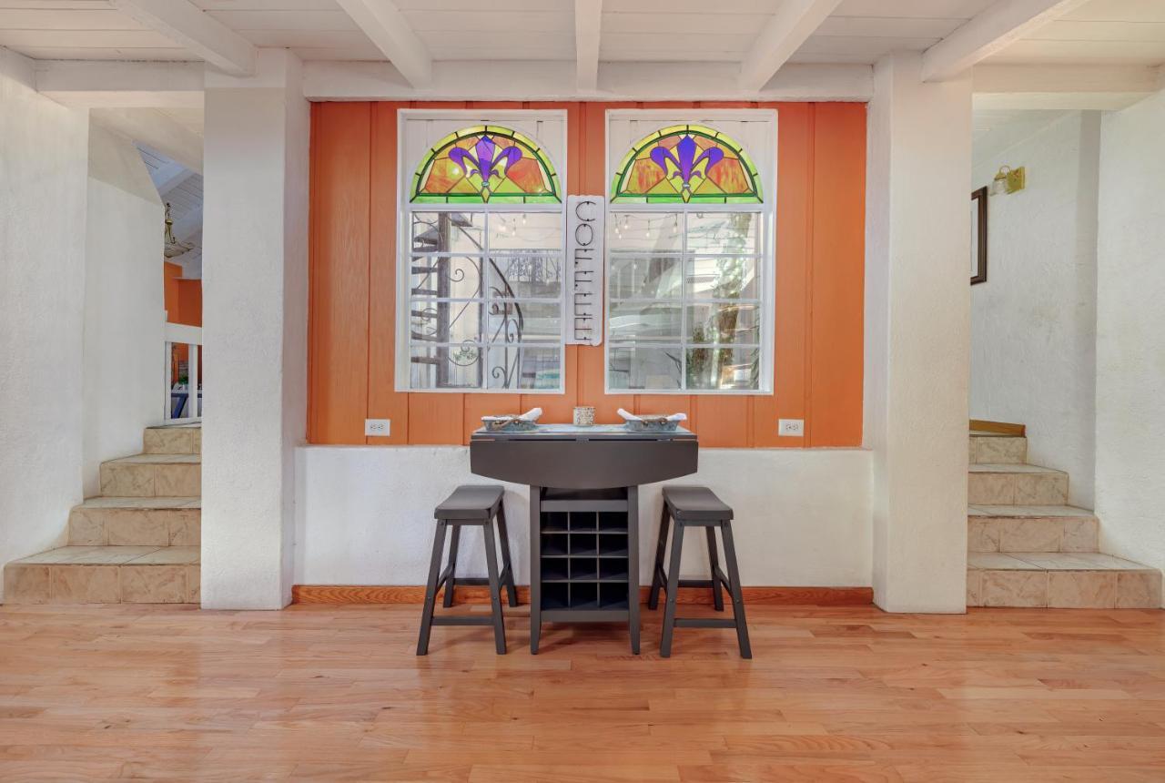 Smart Solution - Individual Private Bed-pods In Gorgeous Shared Space - Women Only Dorm In 5 - Coed House - Full-sized Mattresses In Individual Pods - With Built-in Private Storage - Gorgeous Shared - Affordable Luxury - Sparrow House Albergue *